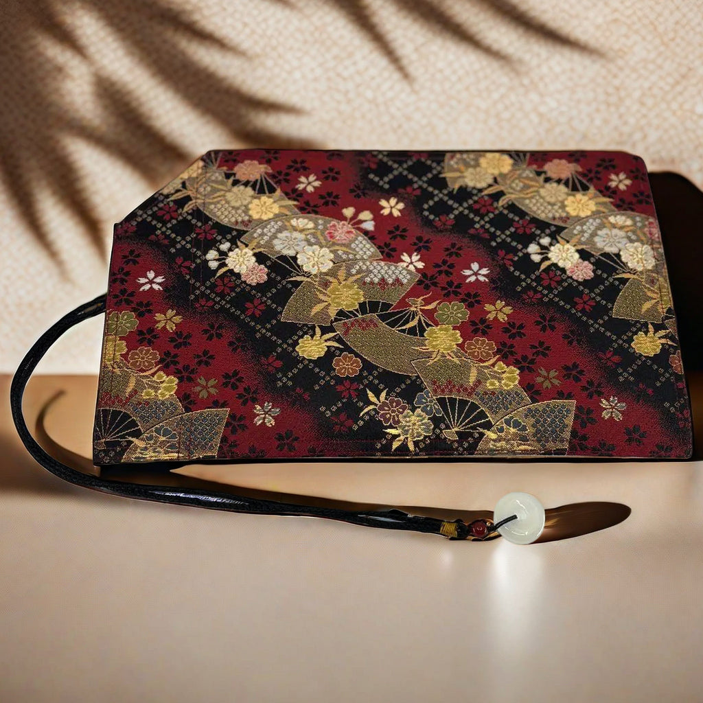 Hand-Made Silk Pen Pouch - In Echoed Time 撫今追昔